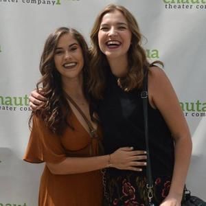 Meet your Posher, Danielle